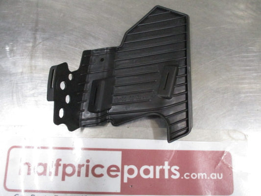 KIA Rondo Genuine Left Hand Rear Bumper Bracket Assembly New Part