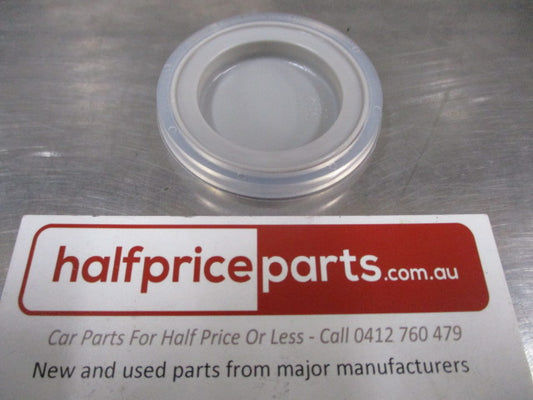 Kia/Hyundai Various Models Genuine Floor Pan Grommet (Plug) New Part