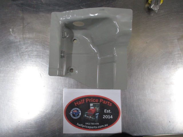 Kia Carnival Genuine Left Hand Rear End Outer Support New Part