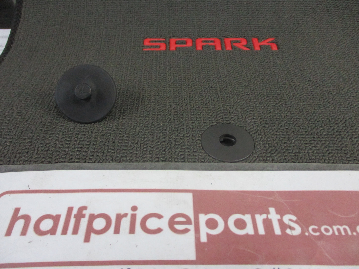 Holden MJ Spark Genuine Gray Carpet Floor Mat Set New Part