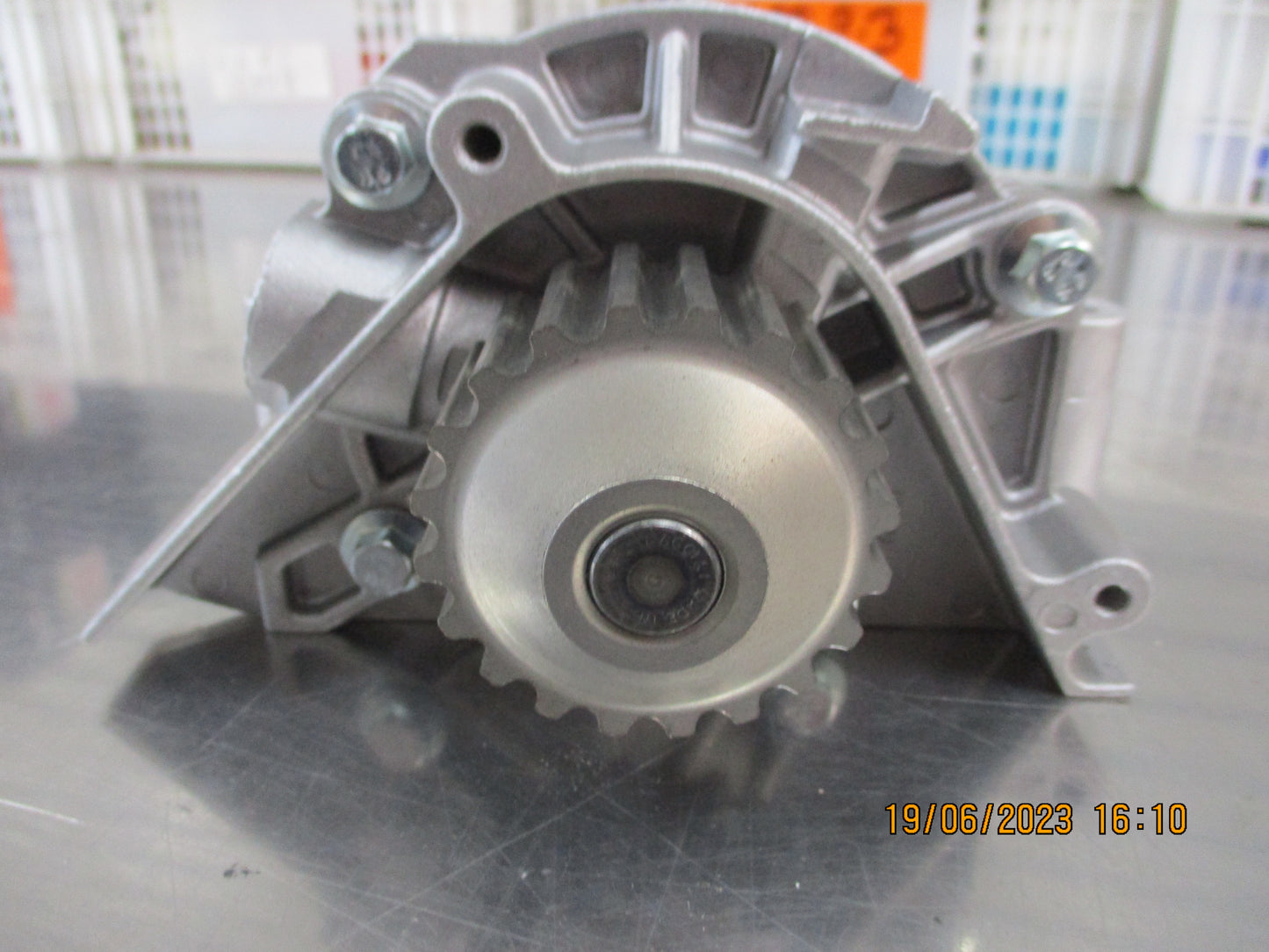 Peugeot 206-307-407/Citroen C4-C5-C8 Genuine Water Pump ASM New Part