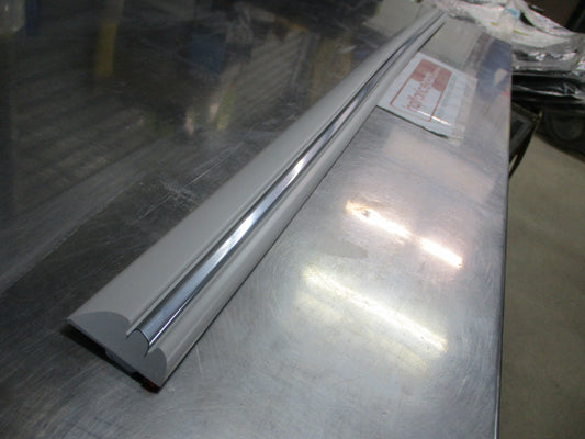 Holden VT/VX Commodore Calais Genuine Left Hand Door Moulding (Unpainted) New