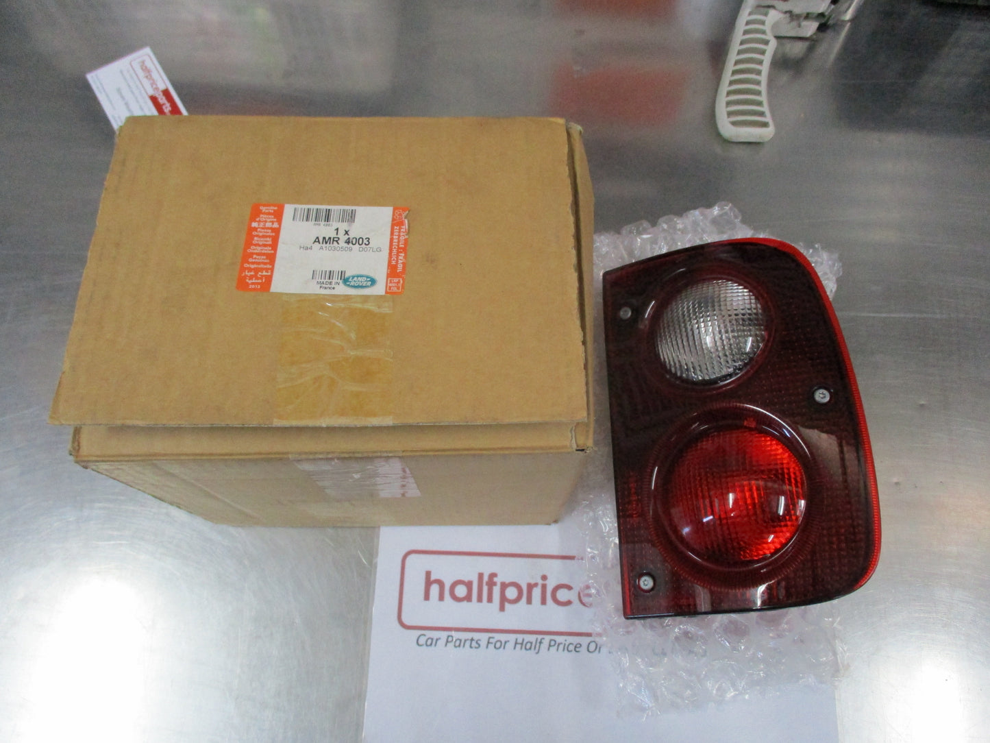 Land Rover Freelander Genuine Drivers Side Rear Tail Light New Part