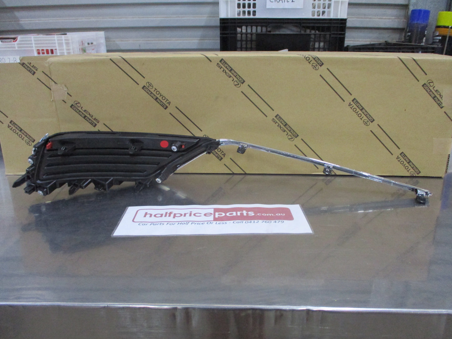 Toyota Landcruiser 300 Series Genuine Right Hand Rear Bumper Reflector Chrome Trim New Part
