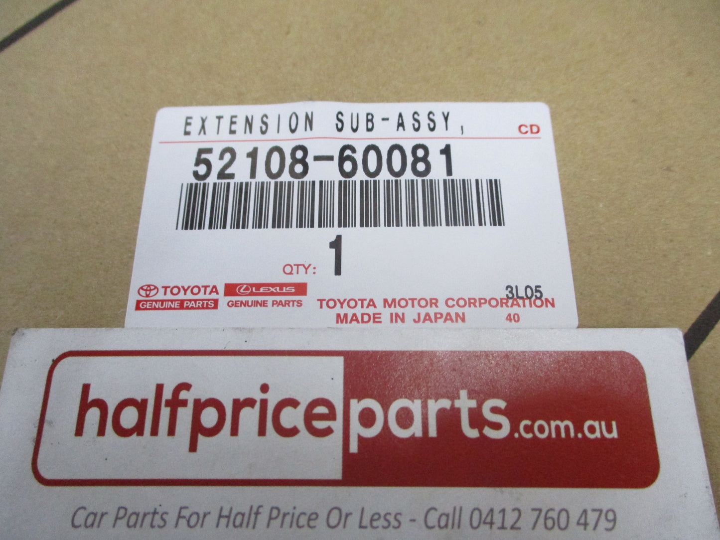 Toyota Landcruiser 300 Series Genuine Right Hand Rear Bumper Reflector Chrome Trim New Part