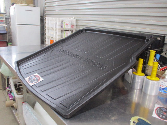 Mitsubishi ZJ-ZL Outlander 5 Seater Only Genuine Cargo liner Hard Plastic New Part