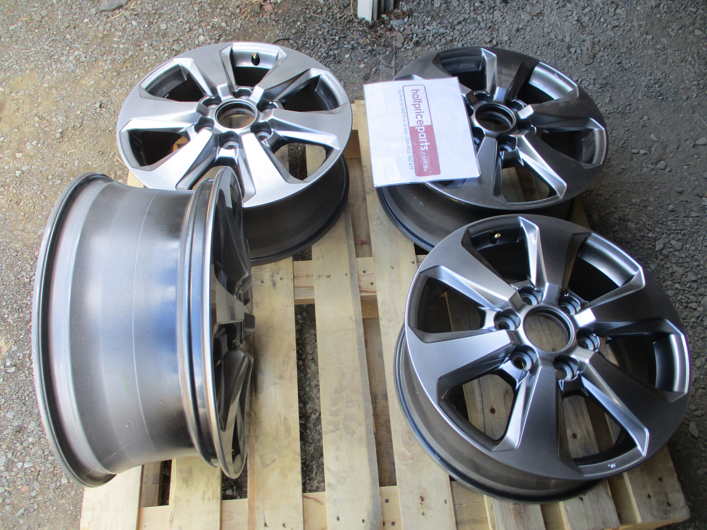 Toyota Landcruiser 300 Series Genuine Alloy Wheels Set 4 (No Caps) Used Part