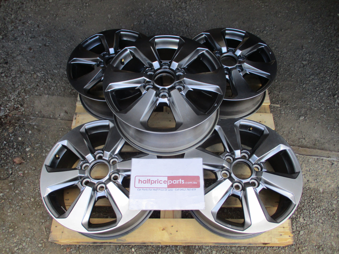Toyota Landcruiser 300 Series Genuine Alloy Wheels Set 5 (No Caps) Used Part
