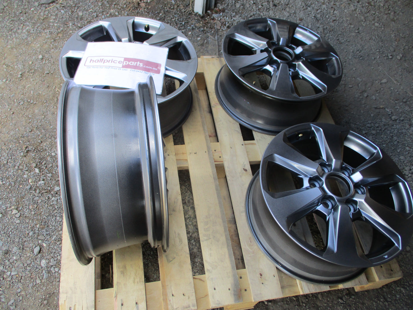 Toyota Landcruiser 300 Series Genuine Alloy Wheels Set 5 (No Caps) Used Part