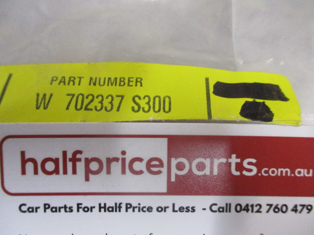 Ford Focus Genuine Radiator Support Air Deflector Clip New Part