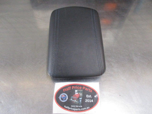 Hyundai Tucson Genuine Center Console Lid (Blue Stitching) Used Part