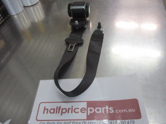 Mercedes Benz W901 Sprinter Genuine Driver Front Seat Belt New Part