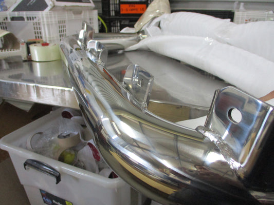 Toyota Hilux Genuine Stainless Steel Nudge Bar Kit New Part