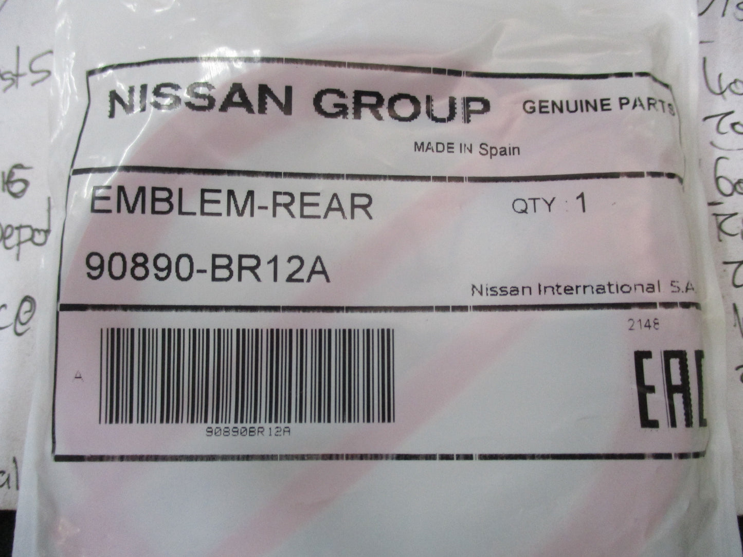Nissan J10 Qashqai Genuine Tailgate Emblem New Part