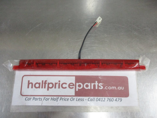 Holden VU-VY-VZ UTE Genuine Rear High Level Brake Light Assembly New Part