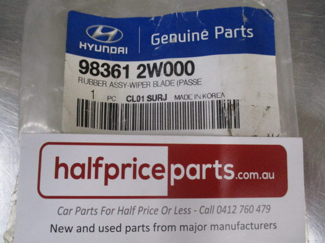 Hyundai Santa Fe Wiper Blade Rubber Assembly Passenger New Part