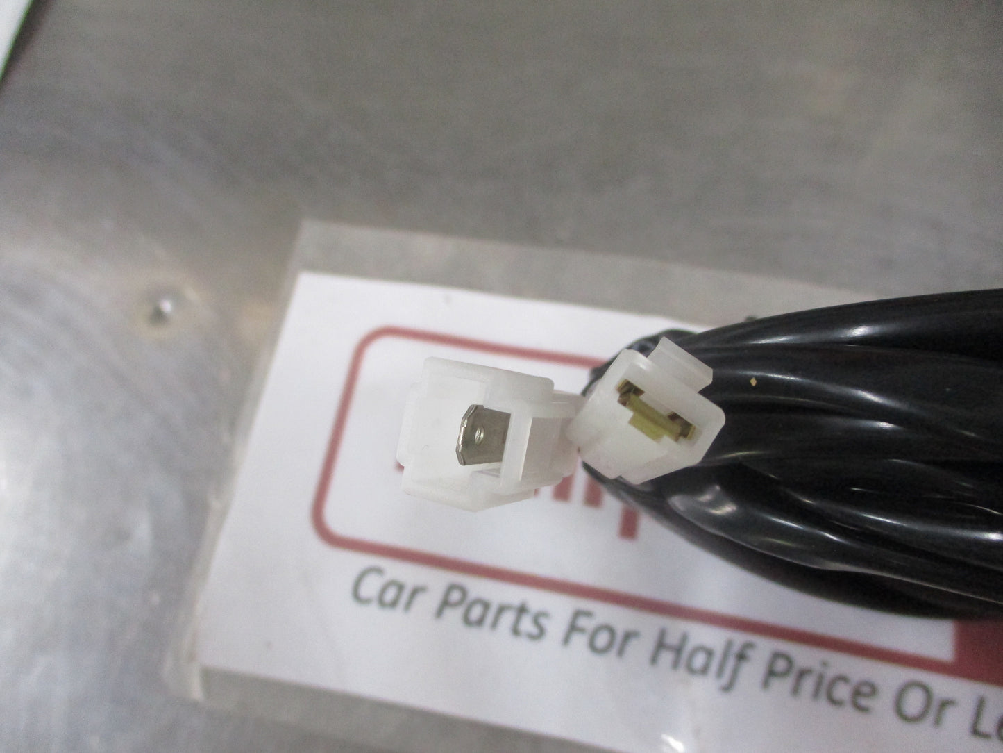 Hyundai IX35 LM2 Genuine Trailer Wiring Harness Kit 7 Pin Flat Plug New Part.