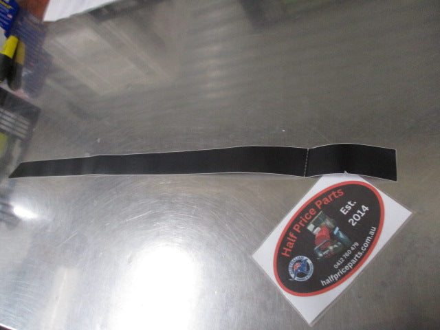 Hyundai Tucson Genuine Right Hand Upper Door Tape Rear New Part