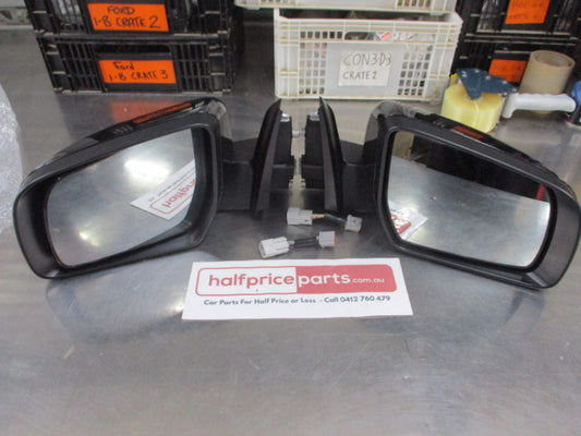 Ford Ranger PX3 Wildtrak Genuine Door Mirror With Blinker Auto Fold (Right/Left) 8 Pin Plug Used Part VGC