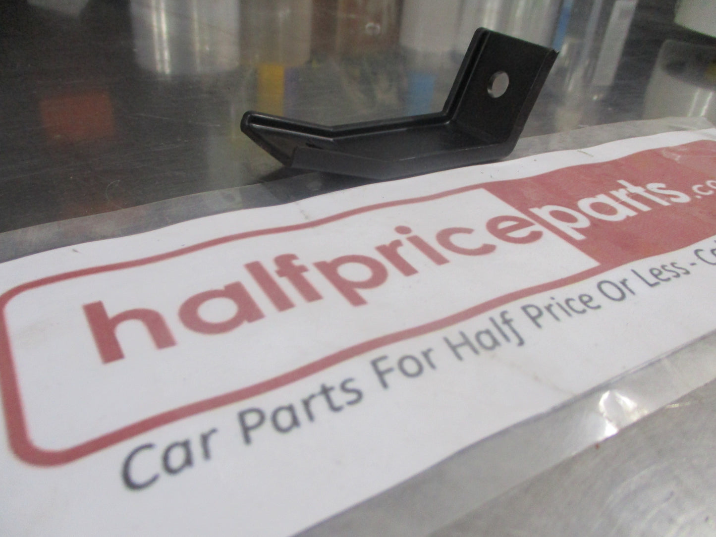 Hyundai Veloster Genuine Upper Rear Bumper Bracket New Part