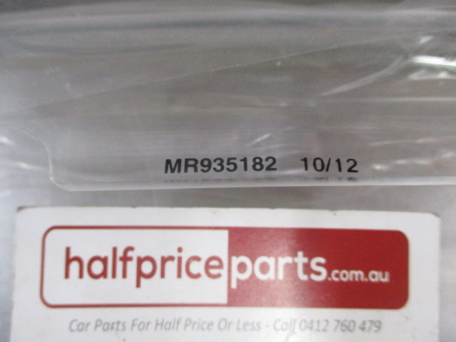 Mitsubishi Pajero NS/NT/NW Genuine Clear Bonnet Protector Kit New Part