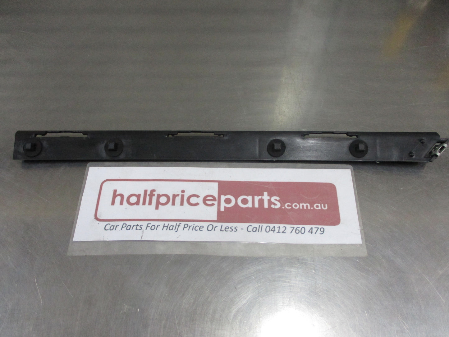 Holden VT-VX-VU-Commodore/Monaro Genuine Left Hand Rear Side Bumper Bracket New Part