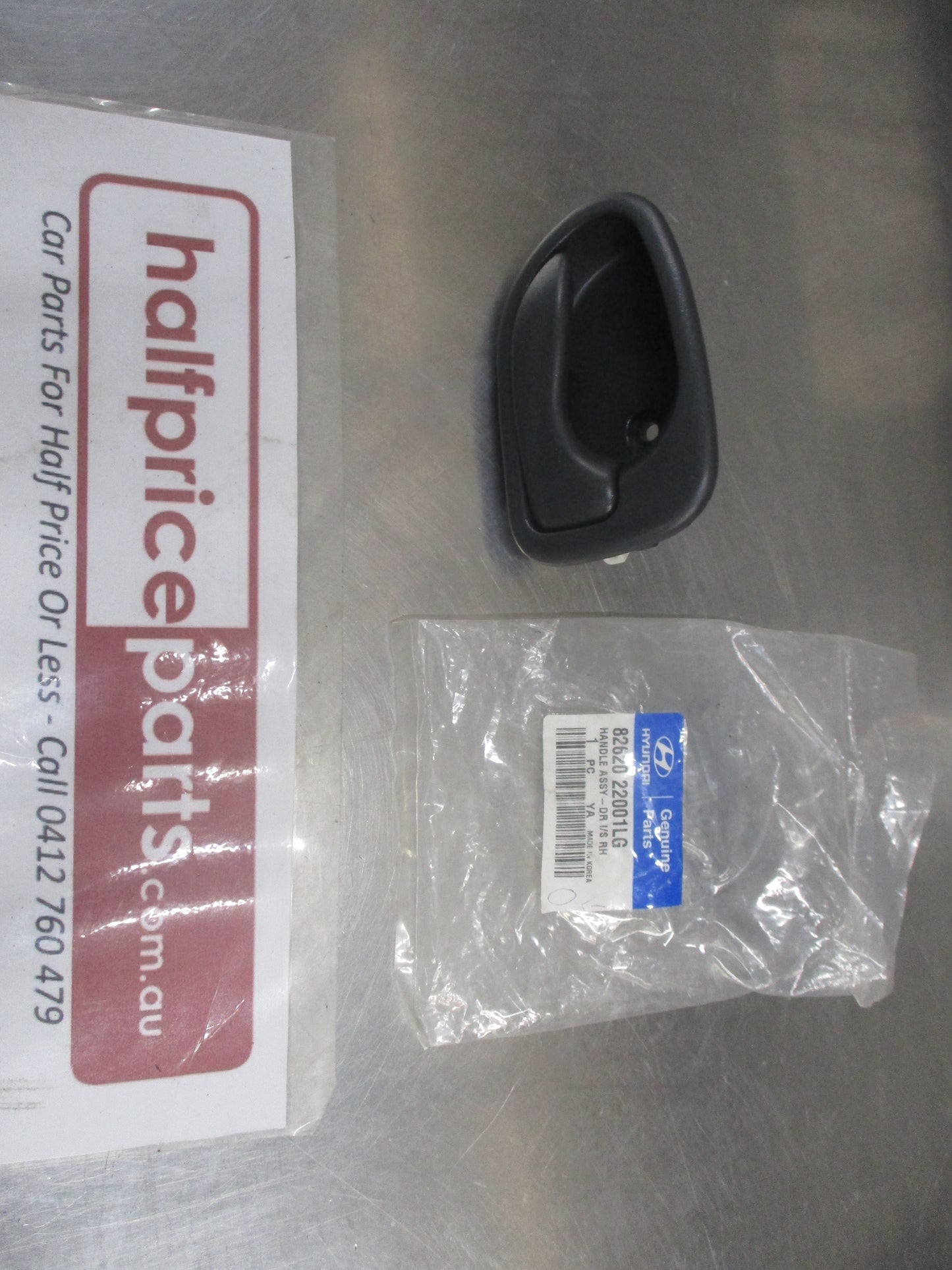 Hyundai Accent Genuine Right Hand Front Inner Door Hand New Part