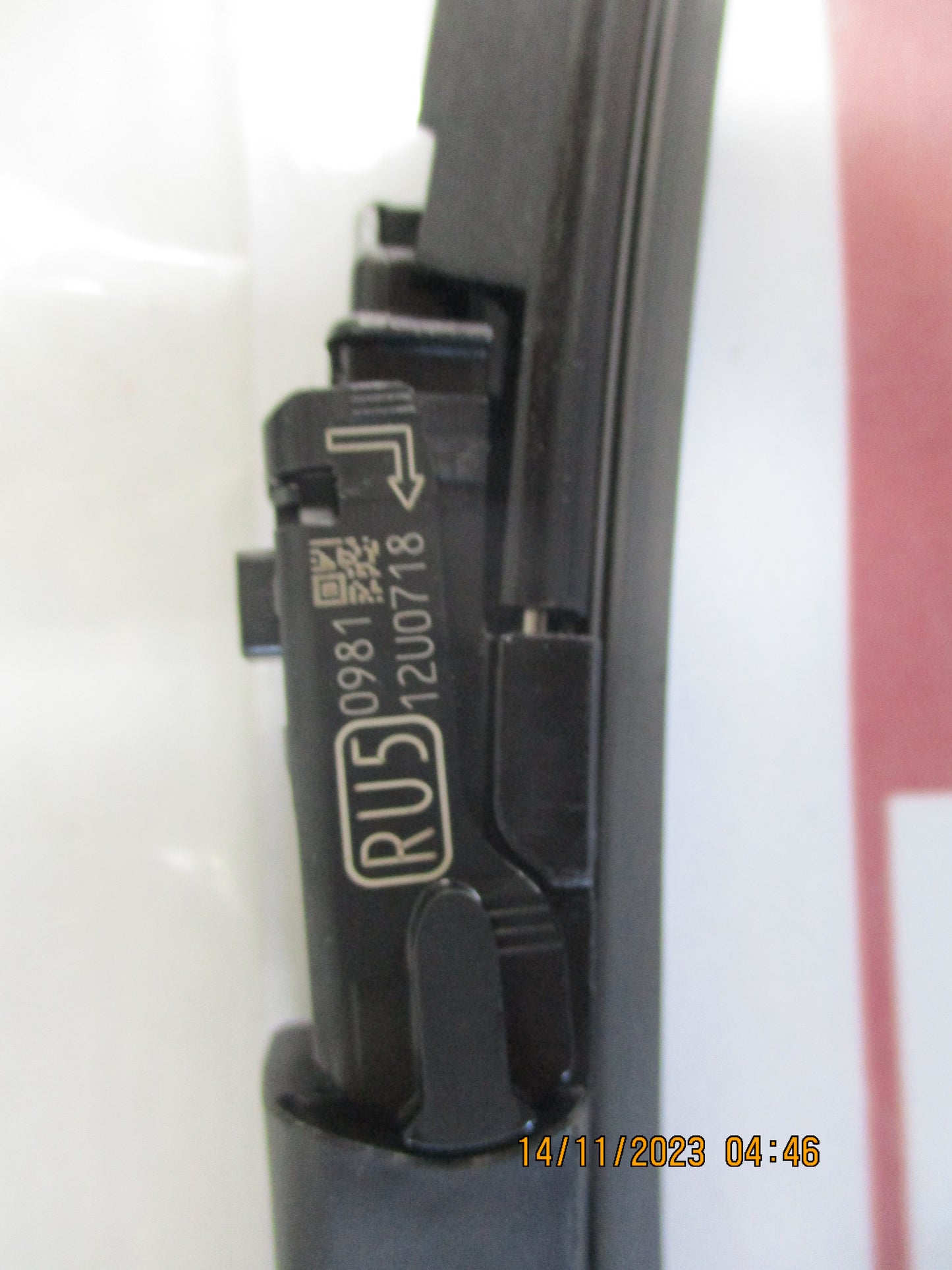 Subaru Forester / Impreza / XV Genuine Drivers Side Wiper Blade New Part
