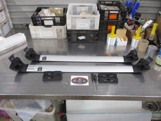 Kia Cerato Genuine Roof Racks New Kit Incomplete