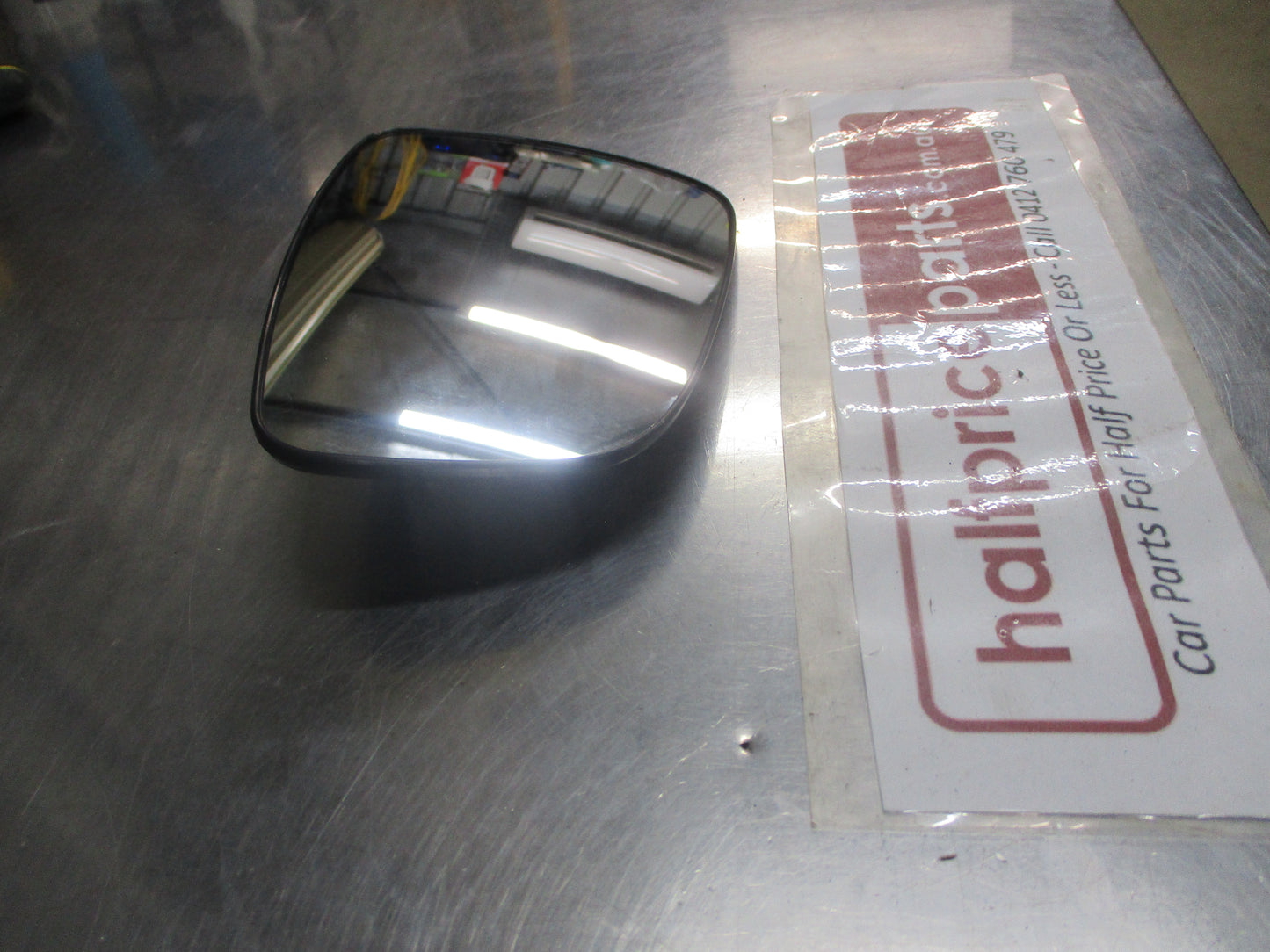 Hyundai Accent Genuine Left Hand Outer Mirror Glass With Holder Assy New Part