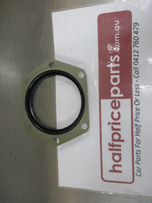 Nissan Patrol GQ-Y60 Wagon Or Ute Genuine Stub Axel Spindle Dust Seal New Part