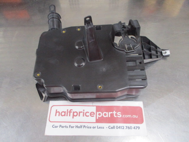 Ford Focus/Escape Genuine ECU Bracket Mounting Box New Part