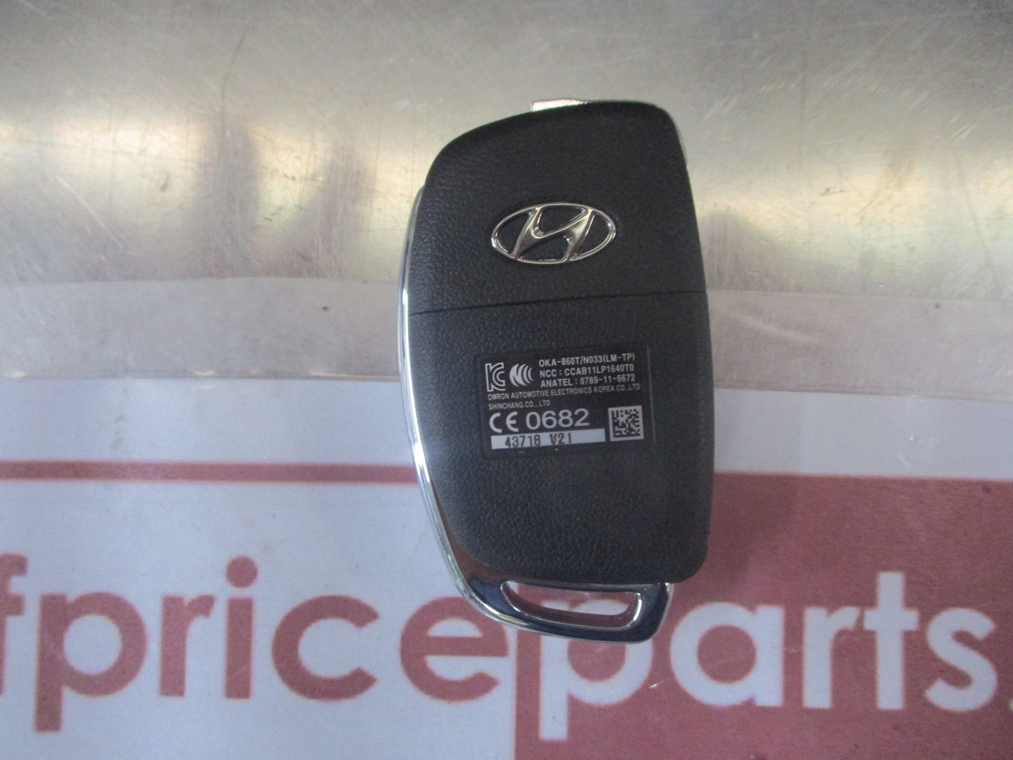 Hyundai Tucson Genuine 4 Button Remote Control Fob 433MHZ New Part