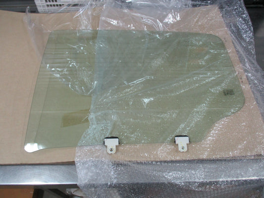 Isuzu D-Max Genuine Rear Left Door Glass Window New Part
