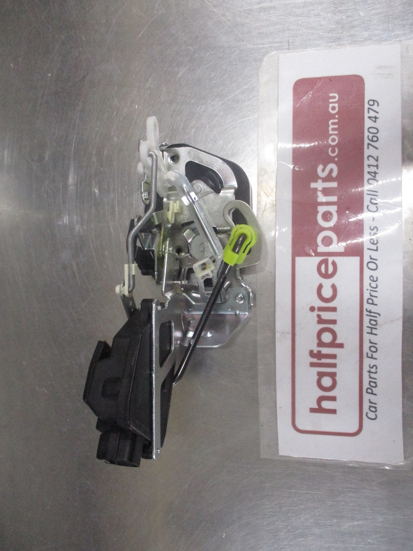 Kia Sportage KM Genuine Left Hand Rear Door Latch Assembly New Part