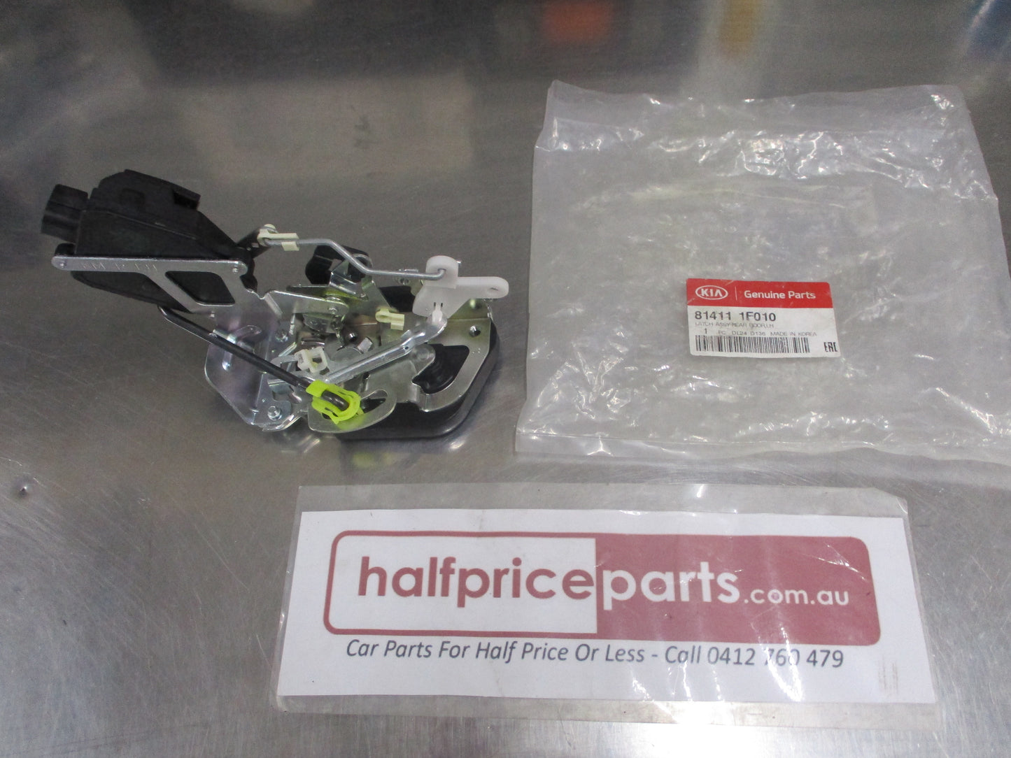 Kia Sportage KM Genuine Left Hand Rear Door Latch Assembly New Part