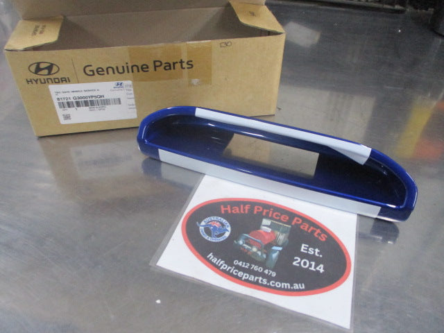 Hyundai Elantra Genuine Tail Gate Handle Service Kit (Factory Blue) New Part
