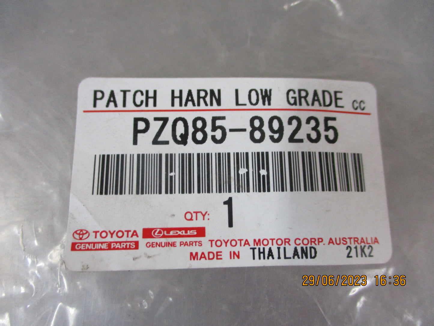 Toyota Hilux SR-Workmate Genuine Bull Bar Patch Wiring New Part