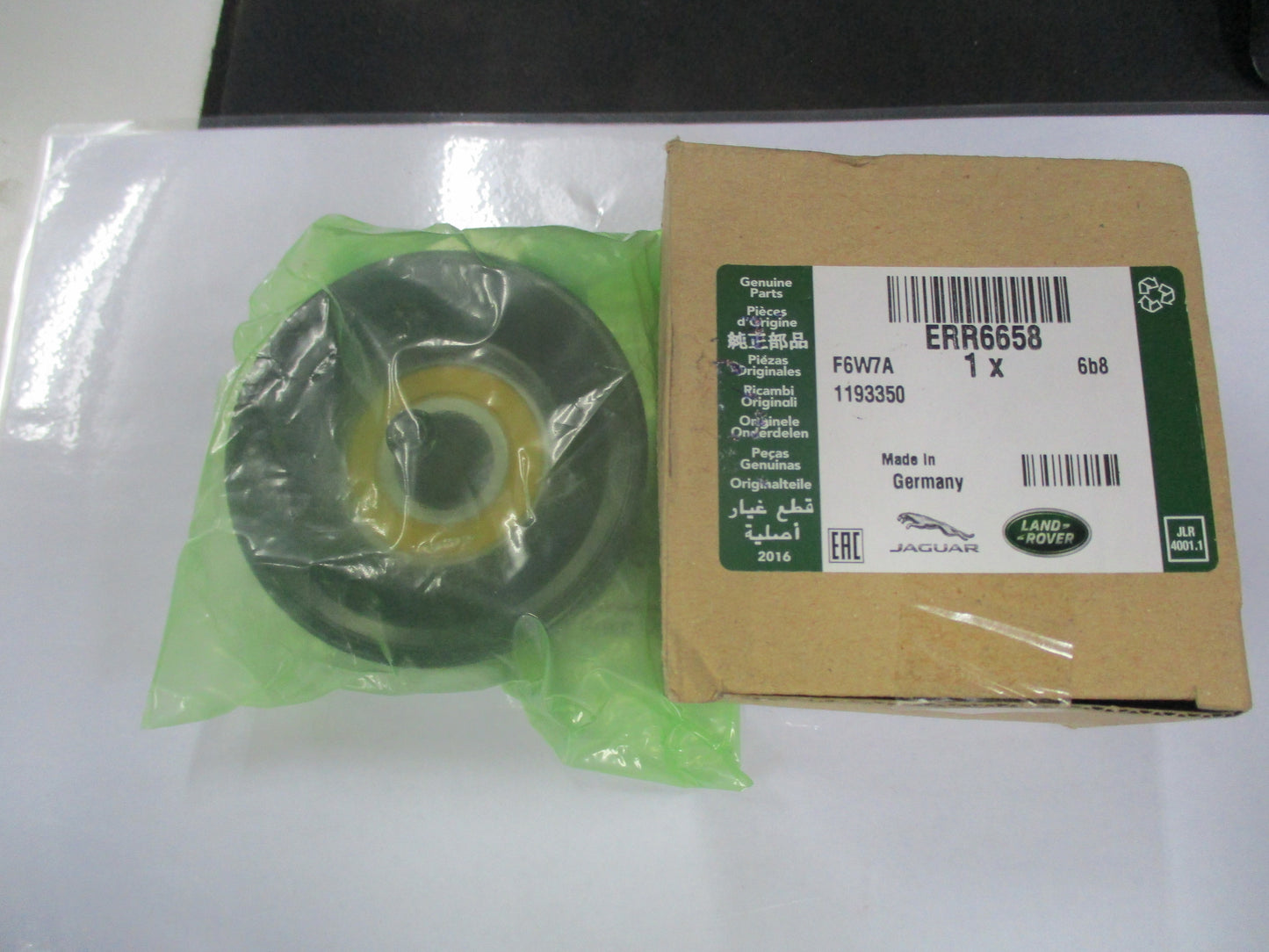 Land Rover Defender / Discovery 2 Genuine Ancillary Drive Idler Pulley New Part
