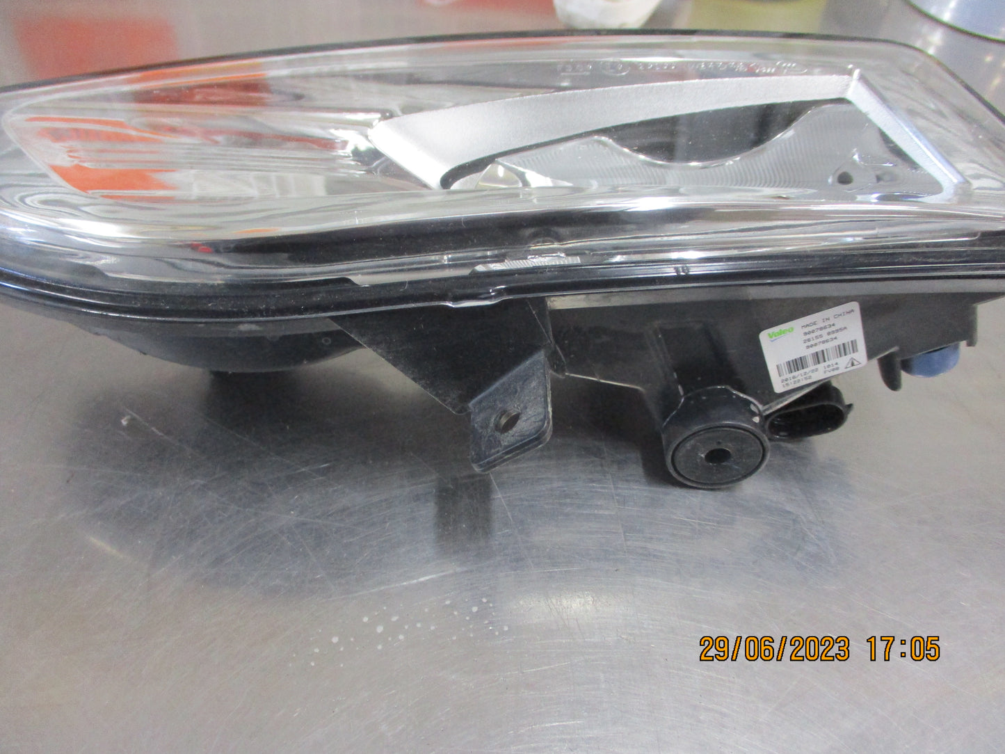 Nissan Qashqai Genuine Left Hand Front Fog Light Assembly Used Part VGC