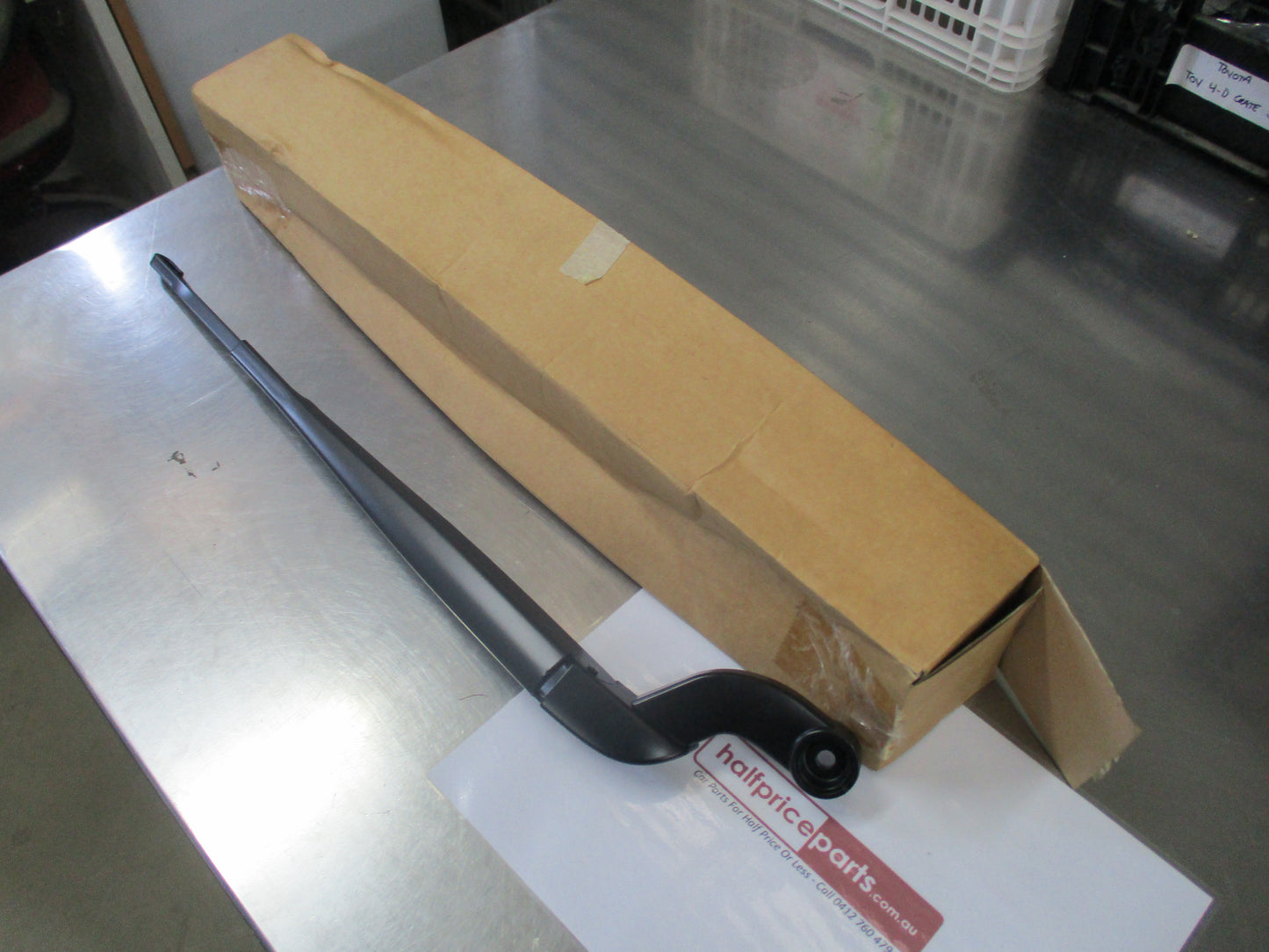 Range Rover Sport Genuine Passenger Front Wiper Arm New Part