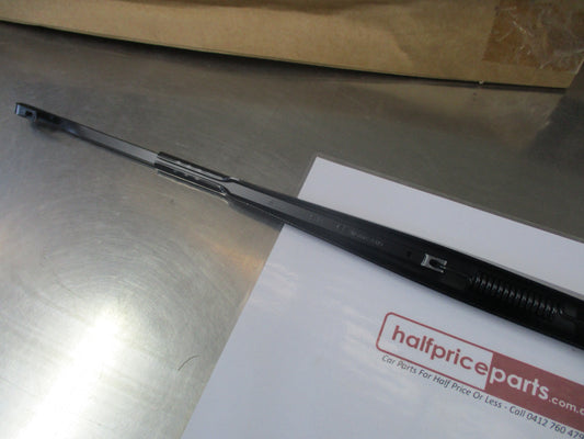 Range Rover Sport Genuine Passenger Front Wiper Arm New Part