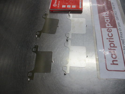 Holden VF Commodore Genuine Brembo Rear Brake Pad Insulator Set Of 4 New Part