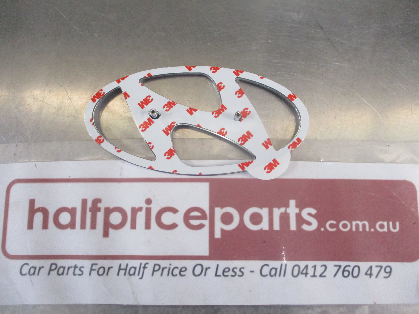 Hyundai i30 Genuine Chrome Tail Gate Boot Emblem New Part