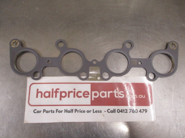 Ford Mustang Genuine Left Hand Exhaust Manifold Gasket New Part