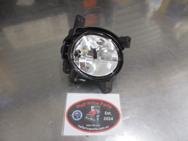 Hyundai Santa Fe Genuine Front Right Hand Fog Light New Part