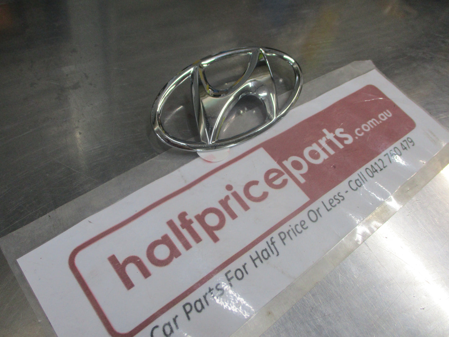 Hyundai Accent/Elantra/Sonata/Tucson Genuine Chrome Front Grille Emblem New Part