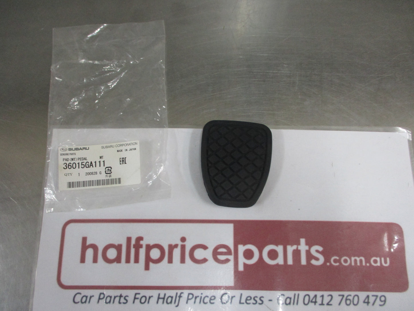 Subaru Impreza-Forester-Genuine Brake/Clutch Pedal Rubber New Part