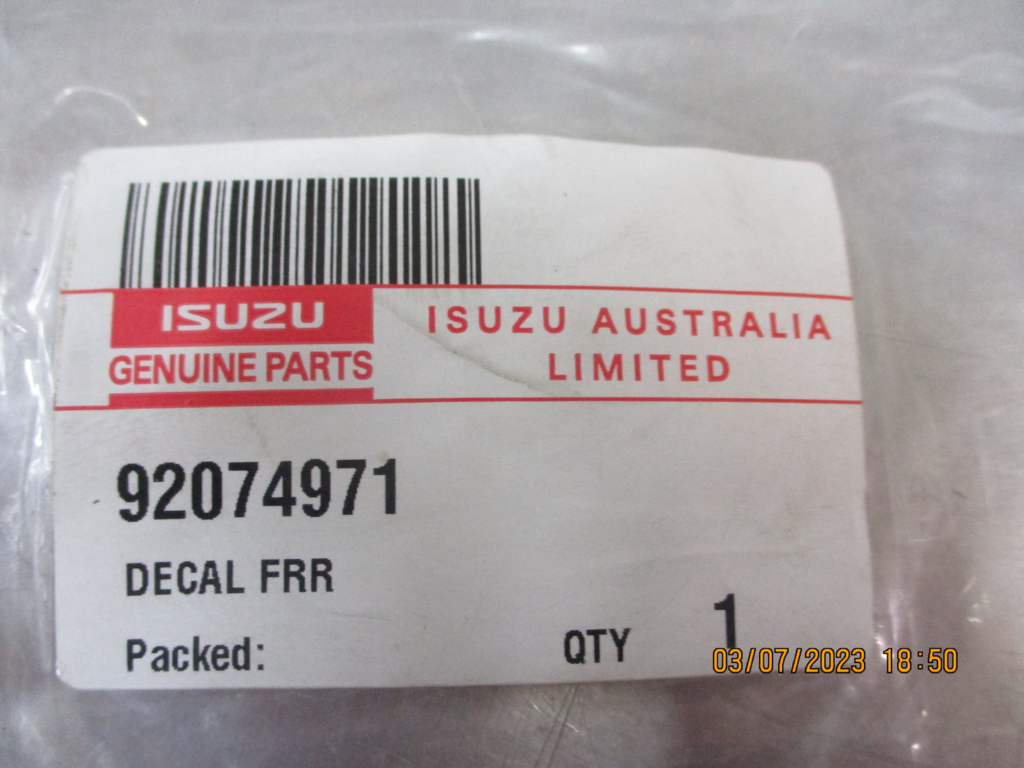 Isuzu FRR 550/FRR 550-S Genuine Front Emblem New Part