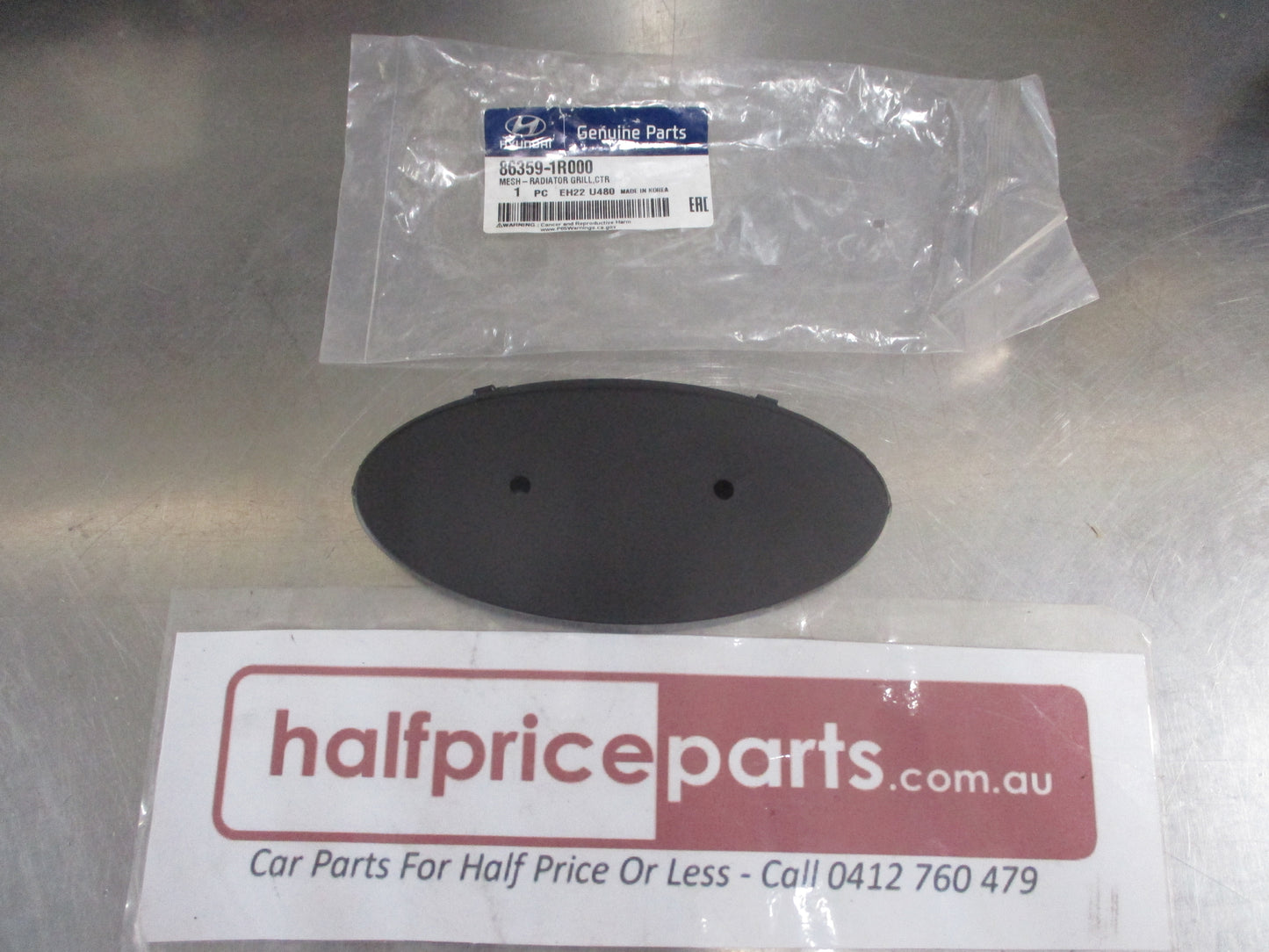 Hyundai Accent Genuine Front Grille Mesh Radiator Emblem Mounting Plate New Part
